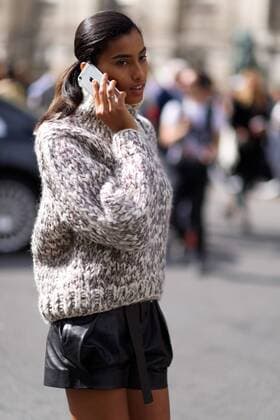 Paris Fashion Week - Lanvin - Ankunft der Gäste FR: PFW SS17 Lanvin Arrivals Guests arrive for the Lanvin Spring Summer 17 Collection runway show during Paris Fashion Week. FOR EDITORIAL USE ONLY.Pacific Press Agency  HughxPeterswald PacificxPresaHughxPeterswalds