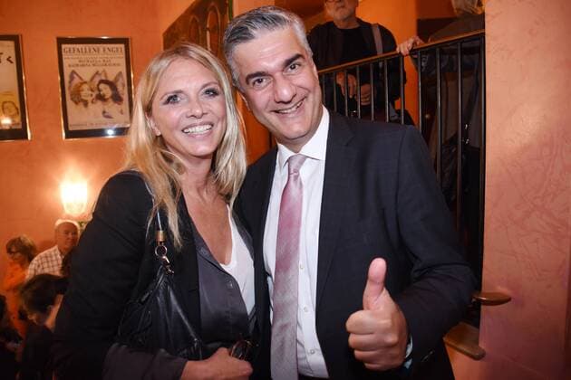 Nicole Belstler Stephen Sikder Muenchen 28.09.16 Bayerischer Hof Kleine Komoedie Premiere der Dressierte Mann Komoedie