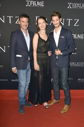 Francois Ozon, Paula Beer und Pierre Niney bei der Premiere des Kinofilms Frantz im Delphi Filmpalast. Berlin, 28.09.2016 Foto:xFredericx xFuturexImage
