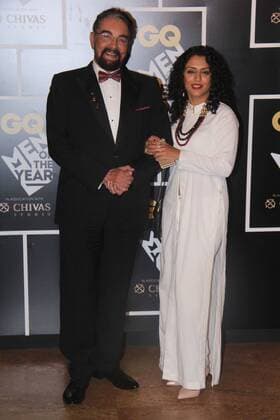 MUMBAI, INDIA SEPTEMBER 27: Bollywood actor Kabir Bedi with his wife Parveen Dusanj during the GQ India Men of the year Award 2016 ceremony, at Grand Hyatt, Santacruz, on September 27, 2016 in Mumbai, India. (Photo by Pramod Thakur Hindustan Times ) GQ India Men Of The Year Award 2016