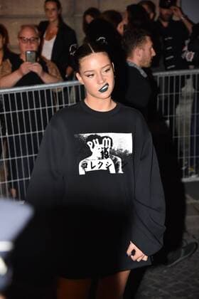 Adele Exarchopoulos CELEBRITES : Collection PUMA by Rihanna - PUMA x Fenty - Fashion Week de paris - Pret a porter Printemps Ete 2017 - 28 09 2016 LionelUrman Panoramic 