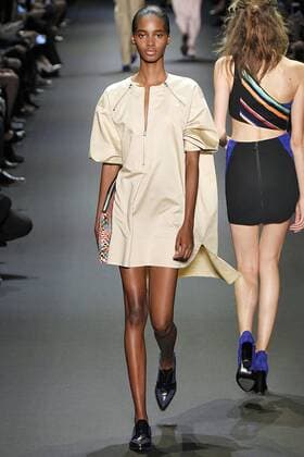 211997 Marineau Starface 2016-09-29 Paris France Paris Fashion Week. Défilé PAP Printemps-Eté 2017. Barbara Bui. Editorial use only  Copyright: xMarineaux STAR_211997_022
