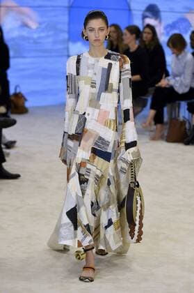 212013 Marineau Starface 2016-09-30 Paris France Paris Fashion week. Pret-a-porter printemps-ete 2017. Defile Loewe. Loewe , spring -summer 2017 Paris, France Paris Fashion week. Ready-to-wear spring-summer 2017 Defile Loewe. Editorial Use Only _sans_perso  Copyright: xMarineaux STAR_212013_022