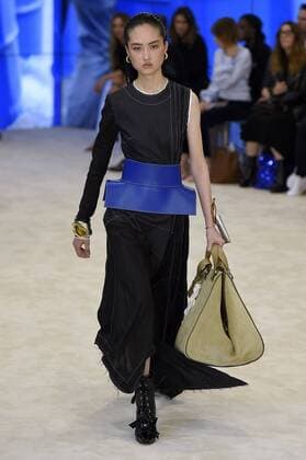 212013 Marineau Starface 2016-09-30 Paris France Paris Fashion week. Pret-a-porter printemps-ete 2017. Defile Loewe. Loewe , spring -summer 2017 Paris, France Paris Fashion week. Ready-to-wear spring-summer 2017 Defile Loewe. Editorial Use Only _sans_perso  Copyright: xMarineaux STAR_212013_040