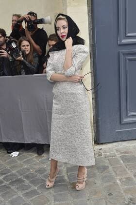 Ulyana Sergeenko CELEBRITES : Modenschau Christian Dior - Paris - 30 09 2016 JBAutissier Panoramic 