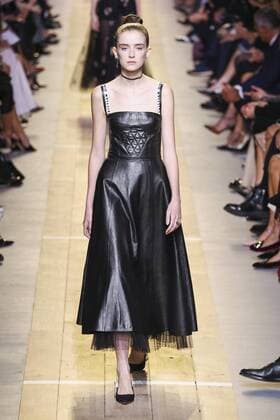 Paris Fashion Week - Christian Dior Modenschau 212022 Marineau Starface 2016-09-30 Paris France Paris Fashion Week. Défilé PAP Printemps-Eté 2017. Christian Dior. Editorial use only  Copyright: xMarineaux STAR_212022_015