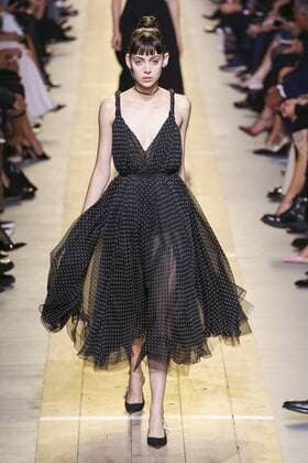 Paris Fashion Week - Christian Dior Modenschau 212022 Marineau Starface 2016-09-30 Paris France Paris Fashion Week. Défilé PAP Printemps-Eté 2017. Christian Dior. Editorial use only  Copyright: xMarineaux STAR_212022_028