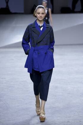 Paris Fashion Week - Issey Miyake Modenschau 212025 Marineau Starface 2016-09-30 Paris France Paris Fashion Week. Défilé PAP Printemps-Eté 2017. Issey Miyake. Editorial use only  Copyright: xMarineaux STAR_212025_012