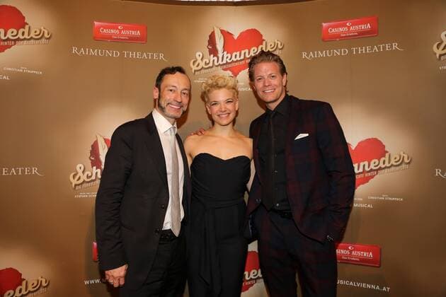 SCHIKANEDER Weltpremiere Wien, Raimundtheater, 30. 09. 2016 Christian STRUPPECK, Milica JOVANOVIC, Mark SEIBERT