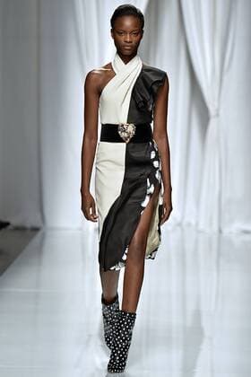 212035 Marineau Starface 2016-10-01 Paris France Paris Fashion Week. Défilé PAP Printemps-Eté 2017. Emmanuel Ungaro. Editorial use only  Copyright: xMarineaux STAR_212035_005
