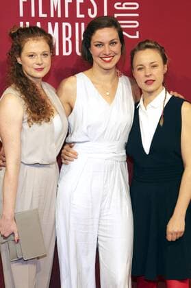 Anja Antonowicz, Franziska Hartmann und Katja Danowski bei der Premiere von Tatort - Borowski und das Fest des Nordens auf dem 24. Filmfest Hamburg 2016 im Cinemaxx am Dammtor. Hamburg, 01.10.2016 Foto:xgbrcix xFuturexImage