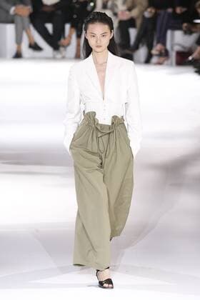 Paris Fashion Week - Stella McCartney Modenschau 212098 Marineau Starface 2016-10-03 Paris France Paris Fashion week. Pret-a-porter printemps-ete 2017. Defile Stella McCartney. Stella McCartney, spring-summer 2017 Paris, France Paris Fashion week. Ready-to-wear spring-summer 2017 Defile Stella McCartney. Editorial Use Only _sans_perso  Copyright: xMarineaux STAR_212098_001