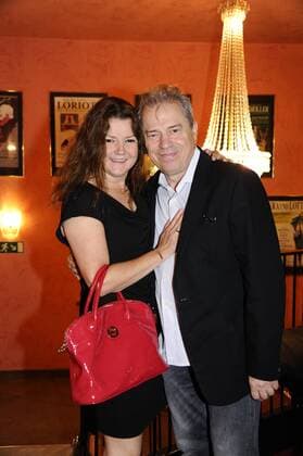 Günther Sigl mit Ehefrau Premiere Glücklich die Glücklichen Komödie im Bayerischen Hof Theater München 03. Oktober 2016