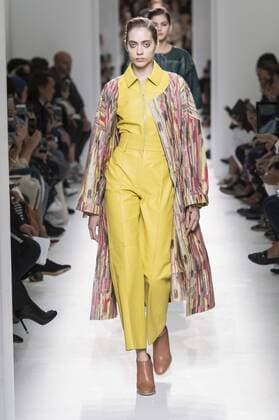 Paris Fashion Week - Hermes Modenschau 212128 Marineau Starface Paris France Paris Fashion Week. Défilé PAP Printemps-Eté 2017. HERMES. Editorial use only  Copyright: xMarineaux STAR_212128_016