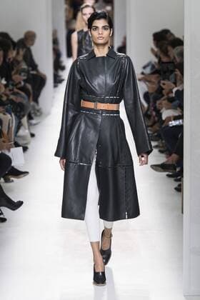 Paris Fashion Week - Hermes Modenschau 212128 Marineau Starface Paris France Paris Fashion Week. Défilé PAP Printemps-Eté 2017. HERMES. Editorial use only  Copyright: xMarineaux STAR_212128_029