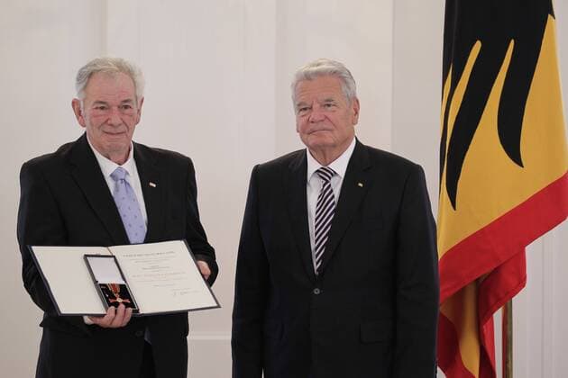 Berlin, Schloss Bellevue, Ansprache bei der Verleihung des Verdienstordens der Bundesrepublik Deutschland zum Tag der Deutschen Einheit, Foto: Bernhard Döveling, Bundespräsident Joachim Gauck