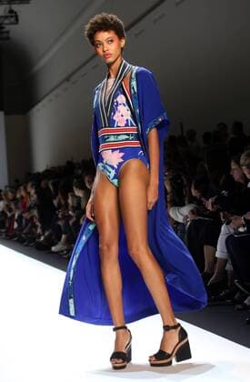 A model takes to the catwalk during the presentation of Leonard s show as part of the Spring-Summer 2017 Paris Fashion Week on October 3, 2016.  PAR20161003111 MAYAxVIDON-WHITE