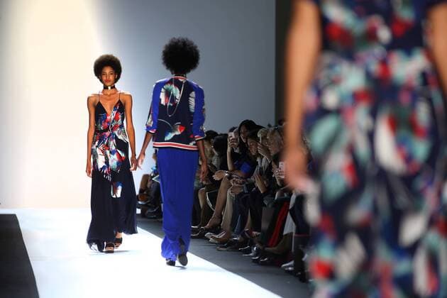 A model takes to the catwalk during the presentation of Leonard s show as part of the Spring-Summer 2017 Paris Fashion Week on October 3, 2016.  PAR20161003114 MAYAxVIDON-WHITE
