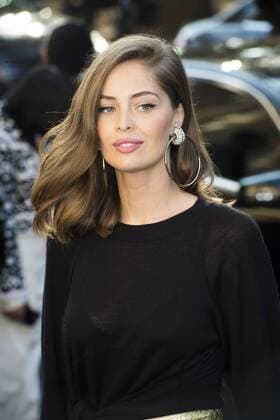 Marie Ange Casta CELEBRITIES : arrivals Chanel - Paris - 04 10 2016 JBAutissier Panoramic 