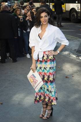Razane Jammal CELEBRITIES : arrivals Chanel - Paris - 04 10 2016 JBAutissier Panoramic 