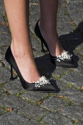 Lala Rudge chaussures - Prominente am Rande der Miu Miu Modenschau - Paris - 05 10 2016 JBAutissier Panoramic 
