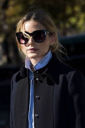 Olivia Palermo - Prominente am Rande der Miu Miu Modenschau - Paris - 05 10 2016 JBAutissier Panoramic 