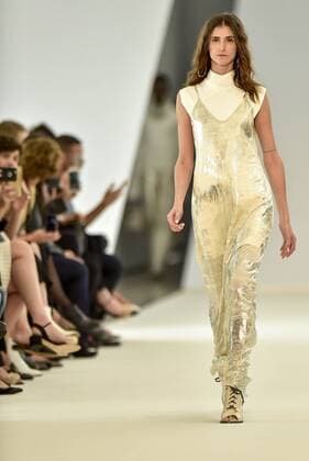 Minas Trend in Belo Horizonte - Plural Modenschau BELO HORIZONTE, MG - 05.10.2016: MINAS TREND OUTONO INVERNO 2017 - designer fashion show Plural during the nineteenth edition of the Minas Trend - Autumn Winter 2017 held in Expominas in Belo Horizonte, MG. on the morning of Wednesday (05). x1211130x  MourãoxPanda