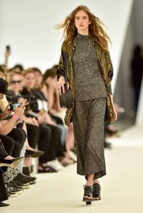 Minas Trend in Belo Horizonte - Plural Modenschau BELO HORIZONTE, MG - 05.10.2016: MINAS TREND OUTONO INVERNO 2017 - designer fashion show Plural during the nineteenth edition of the Minas Trend - Autumn Winter 2017 held in Expominas in Belo Horizonte, MG. on the morning of Wednesday (05). x1211142x  MourãoxPanda