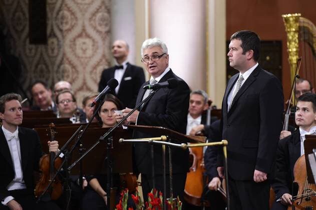 A concert to pay tribute to Havel and to commemorate his 80th birth anniversary starts in the Dvorak Hall of Rudolfinum in Prague, Czech Republic, October 5, 20016. Senate chairman Milan Stech (left) and Chairman of the Chamber of Deputies of the Parliament of Czech Republic Jan Hamacek. (CTKxPhoto RomanxVondrous) CTKPhotoP201610051028301  _VND1134