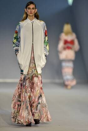 Minas Trend in Belo Horizonte - VictorDzenk Modenschau BELO HORIZONTE, MG - 05.10.2016: MINAS TREND OUTONO INVERNO 2017 - designer fashion show VictorDzenk during the nineteenth edition of the Minas Trend - Autumn Winter 2017 held in Expominas in Belo Horizonte, MG. on the morning of Wednesday (05). x1211337x  MourãoxPanda
