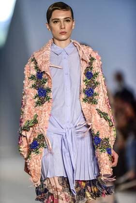 Minas Trend in Belo Horizonte - VictorDzenk Modenschau BELO HORIZONTE, MG - 05.10.2016: MINAS TREND OUTONO INVERNO 2017 - designer fashion show VictorDzenk during the nineteenth edition of the Minas Trend - Autumn Winter 2017 held in Expominas in Belo Horizonte, MG. on the morning of Wednesday (05). x1211352x  MourãoxPanda