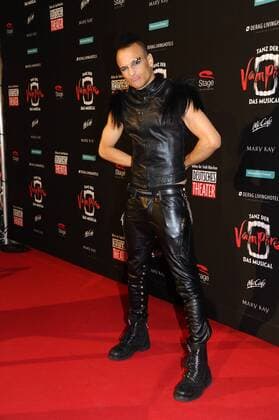 Prince Damien (DSDS Gewinner 2016) Premiere Tanz der Vampire Deutsche Theater Musical München 06. Oktober 2016