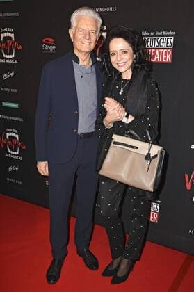 Peter Horton und Slava Kantcheff bei der Premiere des Musicals Tanz der Vampire im Deutschen Theater. München, 06.10.2016 Foto:xP.xSchönbergerx xFuturexImage