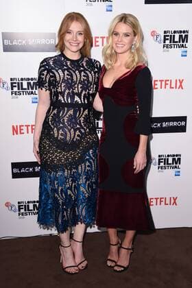 Bryce Dallas Howard und Alice Eve bei der Premiere von Black Mirror auf dem 60. BFI London Film Festival im Bluebird Cafe, Chelsea. London, 06.10.2016 Bryce Dallas Howard, Alice Eve  Foto:xS.xVasx xFuturexImage