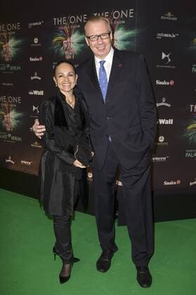 Ludger Pistor mit Cristina Perera bei der Weltpremiere von The One Grand Show im Friedrichstadt-Palast. Berlin, 06.10.2016 Foto:xK.xWernerx xFuturexImage