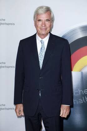 Michael Otto beim festlichen Lunch zur Verleihung des Ehrenpreises 2016 des Deutschen Nachhaltigkeitspreises an Ban Ki-moon im Emporio Tower. Hamburg, 07.10.2016 Foto:xgbrcix xFuturexImage