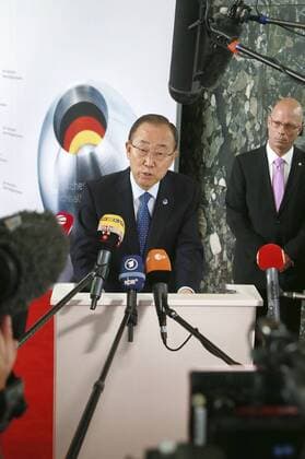 Ban Ki-moon beim festlichen Lunch zur Verleihung des Ehrenpreises 2016 des Deutschen Nachhaltigkeitspreises an Ban Ki-moon im Emporio Tower. Hamburg, 07.10.2016 Foto:xgbrcix xFuturexImage