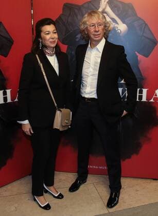 MOSCOW, RUSSIA - OCTOBER 8, 2016: Singer Arkady Ukupnik and his wife Natalya attend the premiere of the Anna Karenina musical at Moscow Operetta Theatre. Valery Sharifulin TASS  TS033BC5