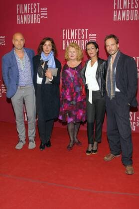 Andreas Kleinert, Susanne Wolff, Traute Hoess, Jasmin Hahn und Wanja Mues bei der Premiere von Hedda auf dem 24. Filmfest Hamburg 2016 im Cinemaxx am Dammtor. Hamburg, 08.10.2016 Foto:xgbrcix xFuturexImage