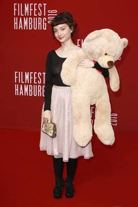 Gloria Endres de Oliveira bei der Premiere von Strawberry Bubblegums auf dem 24. Filmfest Hamburg 2016 im Cinemaxx am Dammtor. Hamburg, 08.10.2016 Foto:xgbrcix xFuturexImage