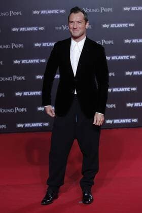 Premiere der TV-Serie The Young Pope in Rom - Jude Law Roma 09-10-2016. The young Pope Serie TV Sky, Rome 9th October 2016. The Young Pope Premiere. SamanthaxZucchi