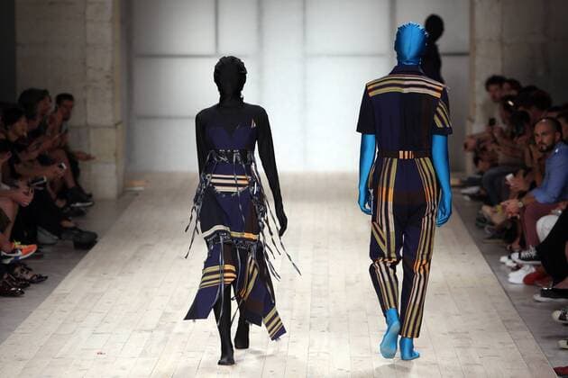 October 9, 2016 - Lisbon, Portugal - A model presents a creation from the Portuguese fashion designer Ricardo Andrez Spring Summer 2017 collection during the Lisbon Fashion Week on October 9, 2016 in Lisbon, Portugal. Photo: Lisbon Portugal - ZUMAf123