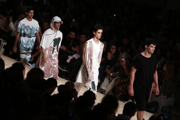 October 9, 2016 - Lisbon, Portugal - A model presents a creation from the fashion designer Lidija Kolovrat Spring Summer 2017 collection during the Lisbon Fashion Week on October 9, 2016 in Lisbon, Portugal. Photo: Lisbon Portugal - ZUMAf123