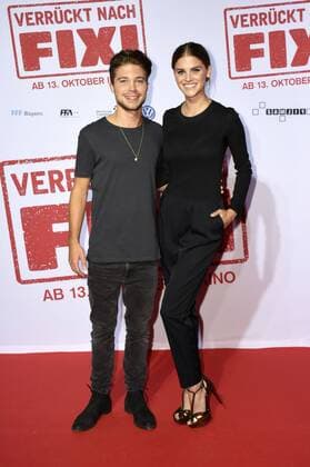Jascha Rust und Lisa Tomaschewsky bei der Premiere des Kinofilms Verrückt nach Fixi im Mathäser Filmpalast. München, 09.10.2016 Foto:xP.xSchönbergerx xFuturexImage