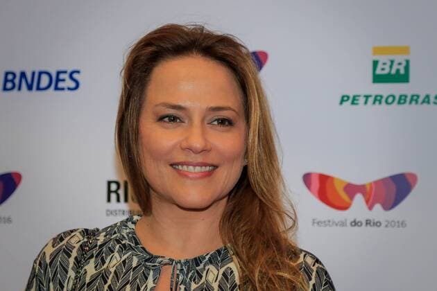 Pequeno Segredo - Little Secret: Filmpremiere in Rio de Janeiro RIO DE JANEIRO, RJ - 10.10.2016: TAPETE VERMELHO DO FILME PEQUENO SEGREDO - Vivianne Pasmanter during Small Movie Red Carpet Secret, David Schurmann in Rio festival. Film directed by Brazil to compete for a position in the Foreign Language Oscar. The film is based on the true story of Kat Schurmann - which also inspired the eponymous best-selling Heloisa Schurmann. x1213351x  AndréxHorta
