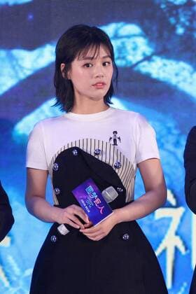 BEIJING, CHINA - OCTOBER 10: Actress Sandra Ma attends premiere of American director Steven Allan Spielberg s film Big Friendly Giant on October 10, 2016 in Beijing, China.  CFP493630477