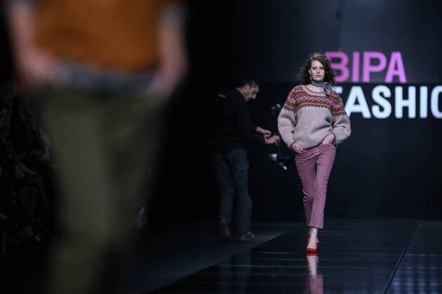 PXL_BIPA_Robert Sever fashion show 11.10.2016., Zagreb Fair, Zagreb, Croatia - BIPA Fashion.hr. Robert Sever fashion show.  IgorxSoban PIXSELL
