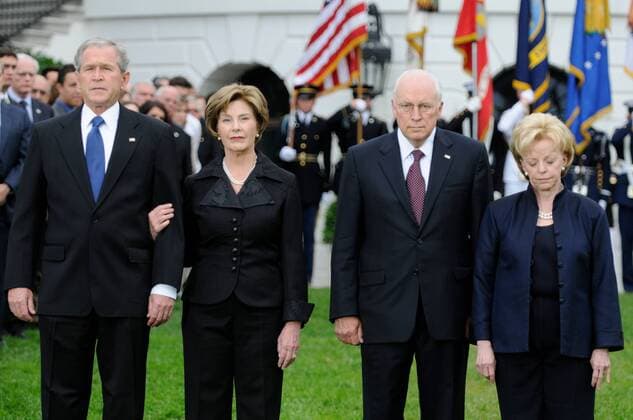 Sep 10, 2008 - Washington, DC, USA - During a ceremony on South Lawn of the White House in Washington DC, on the on the seventh anniversary of 9 11, President GEORGE W. BUSH and First Lady LAURA BUSH, along with Vice President DICK CHENEY and his wife LYNNE CHENEY, share a moment of silence with guests and White House staff, in remembrance of those killed in the September 11th attacks - ZUMAw85_