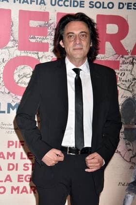 In Guerra per Amore Filmpremiere in Rom Rome, Red Carpet In Guerra per Amore. Pictured: Maurizio Bologna  Copyright: xCamillaxMorandix xIPAx