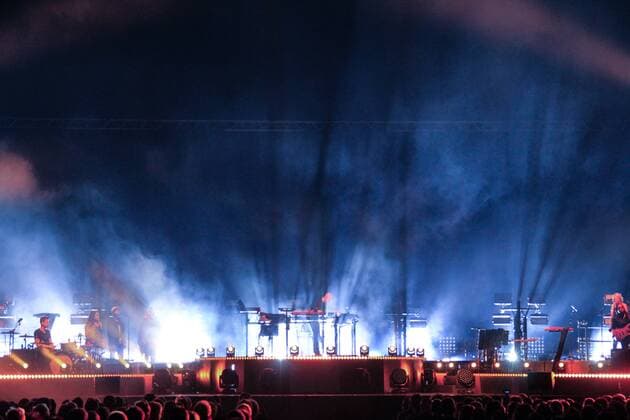 Das Musikprojekt Schiller (Christopher von Deylen) live auf Tour in der Arena Leipzig.